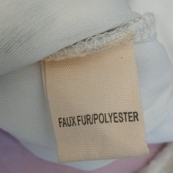 Gray/off-white faux fur pullover by Discount Divas Boutique - large - Picture 5 of 5